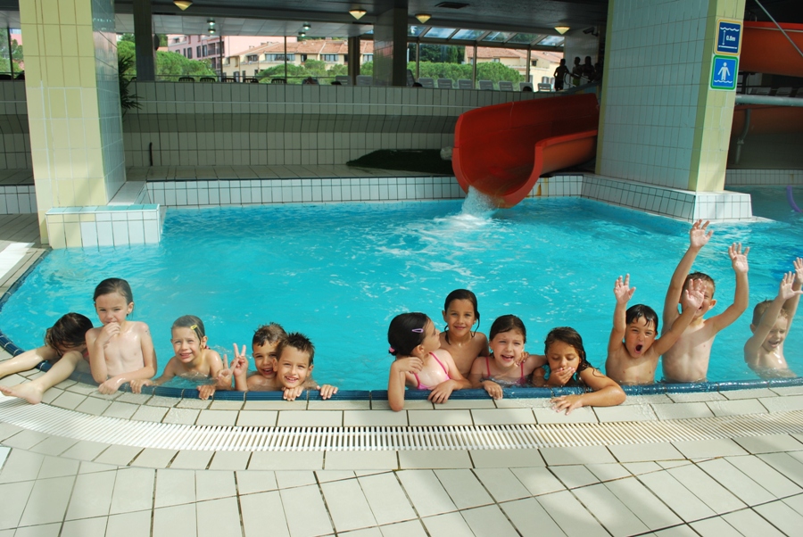 I tritoni e le sirenette della Scuola materna L’Aquilone