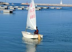 Barca a vela 2