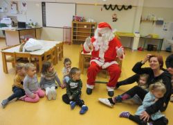 Babbo natale alla scuola materna 3
