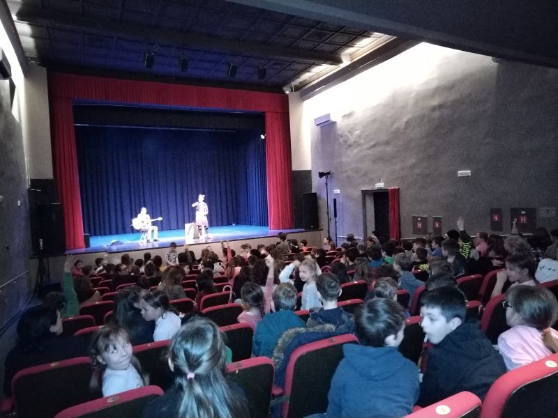 La storia dell'ape blu