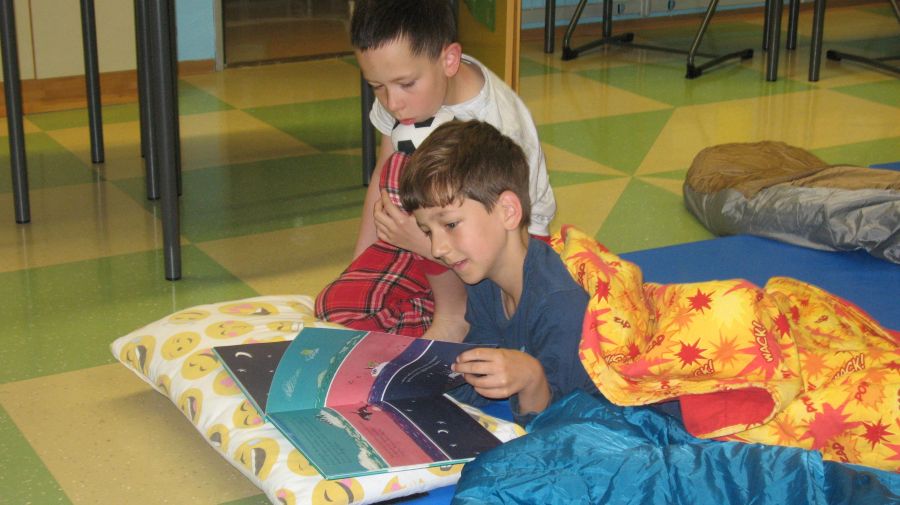 Notte magica in biblioteca con la III classe