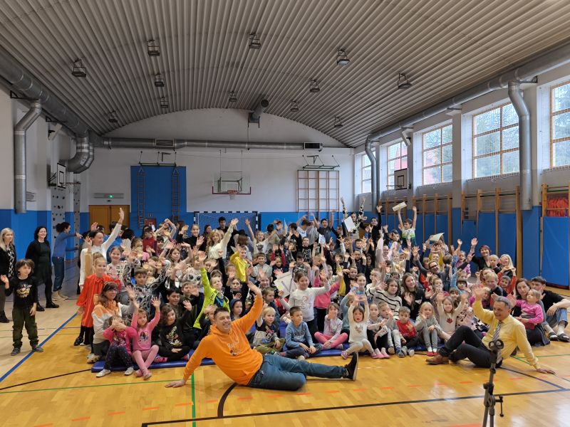 Un'esplosione di ritmo e energia: il concerto Repki nella nostra scuola
