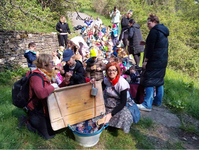Alla scoperta della tradizione:  escursione a Corte per i bambini della scuola materna L’Aquilone DI ISOLA